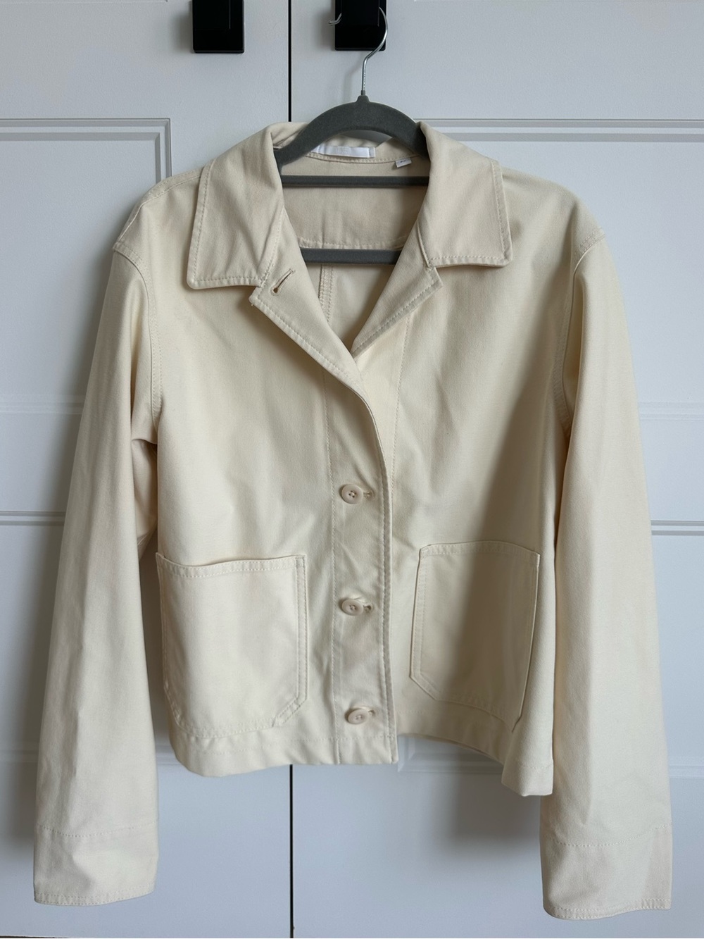 Uniqlo cream jacket